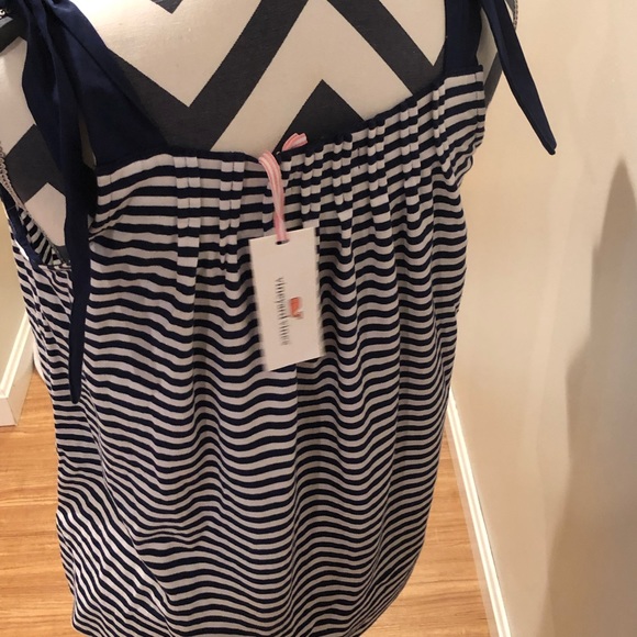 Vineyard vine striped blue/white top size medium - Picture 7 of 7